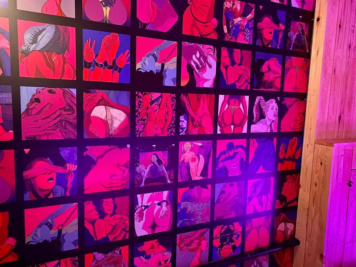 Secret Room Votre Love Room Coquine Et Insolite En Espace Privatif A Tournai Zewnętrze zdjęcie